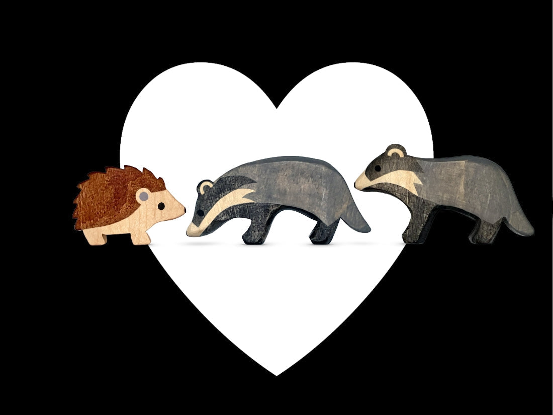 Kleine Holztiere für große Familiengeschichten